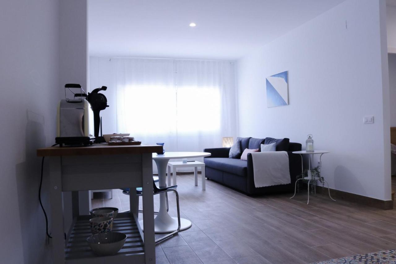 Zona5 Apartamentos Turisticos El Vendrell Kültér fotó