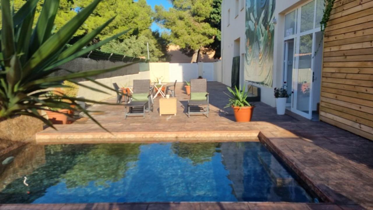 Zona5 Apartamentos Turisticos El Vendrell Kültér fotó